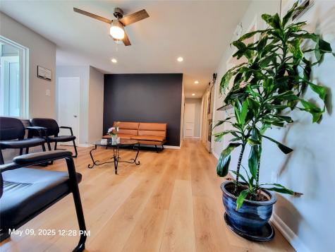 1913 Hemlock Drive Haltom City TX 76117