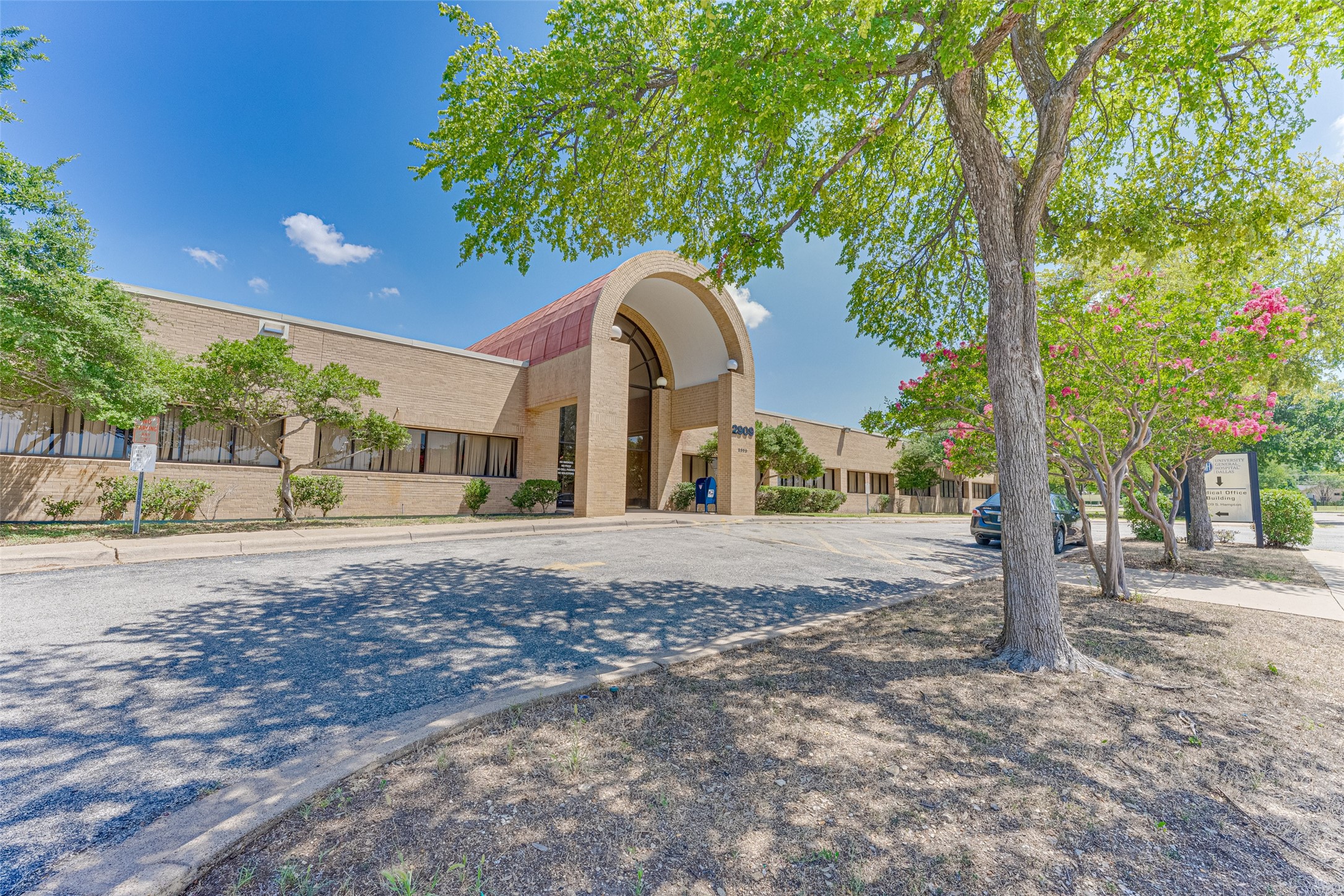 2909 S Hampton Dallas TX 75224