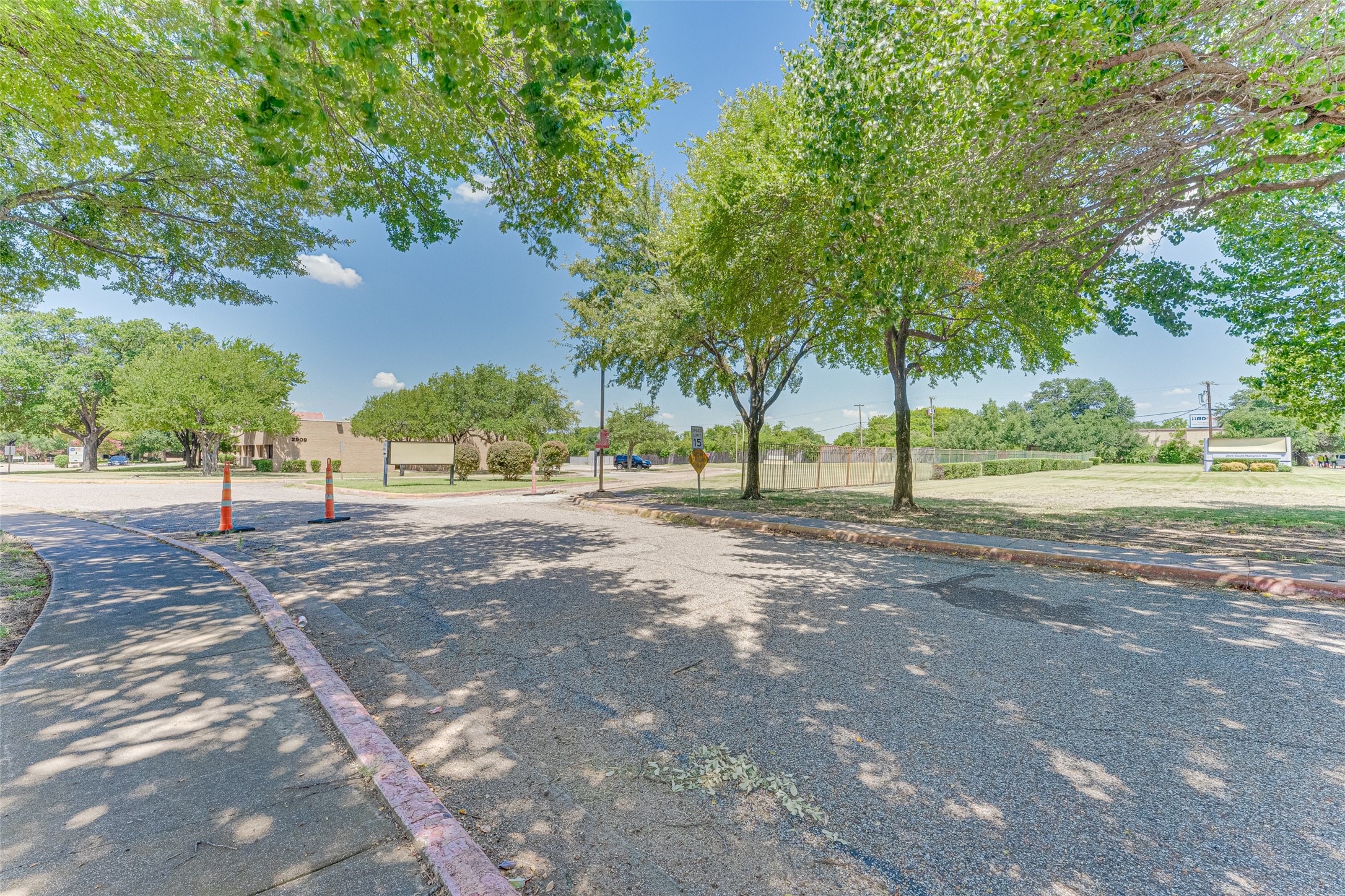 2909 S Hampton Dallas TX 75224