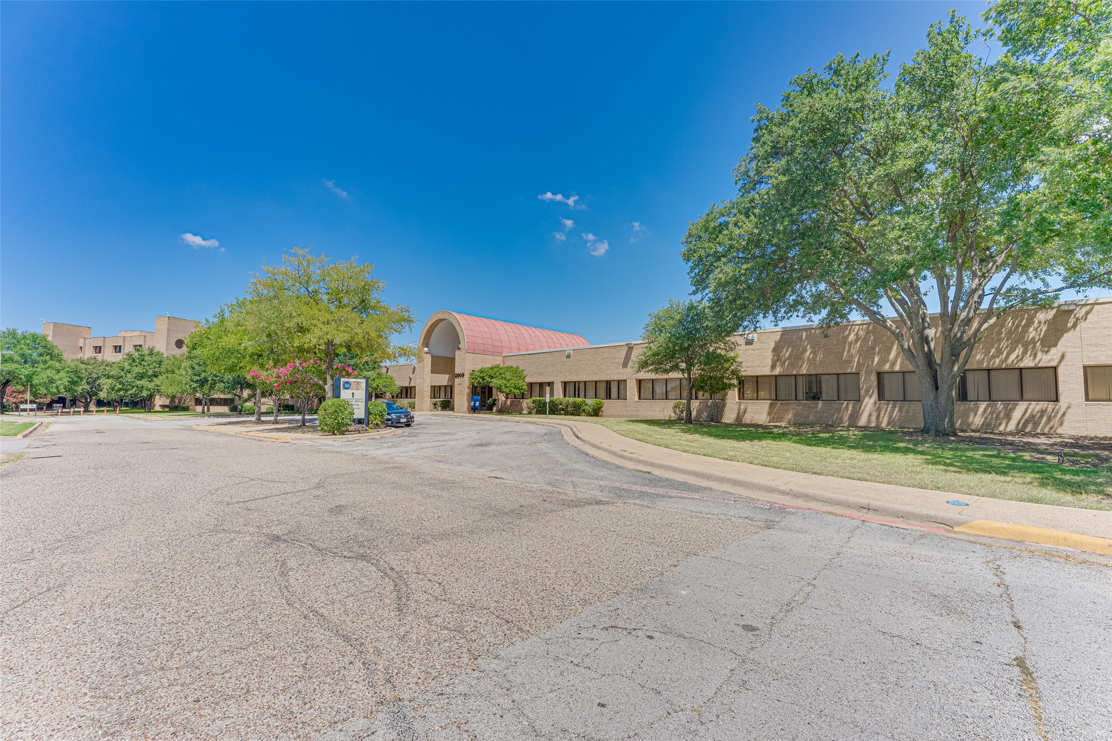 2909 S Hampton Dallas TX 75224