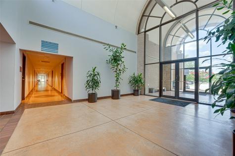 2909 S Hampton Dallas TX 75224