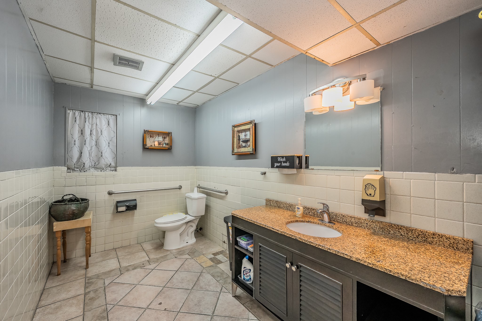 3819 Mccart Avenue Fort Worth TX 76110