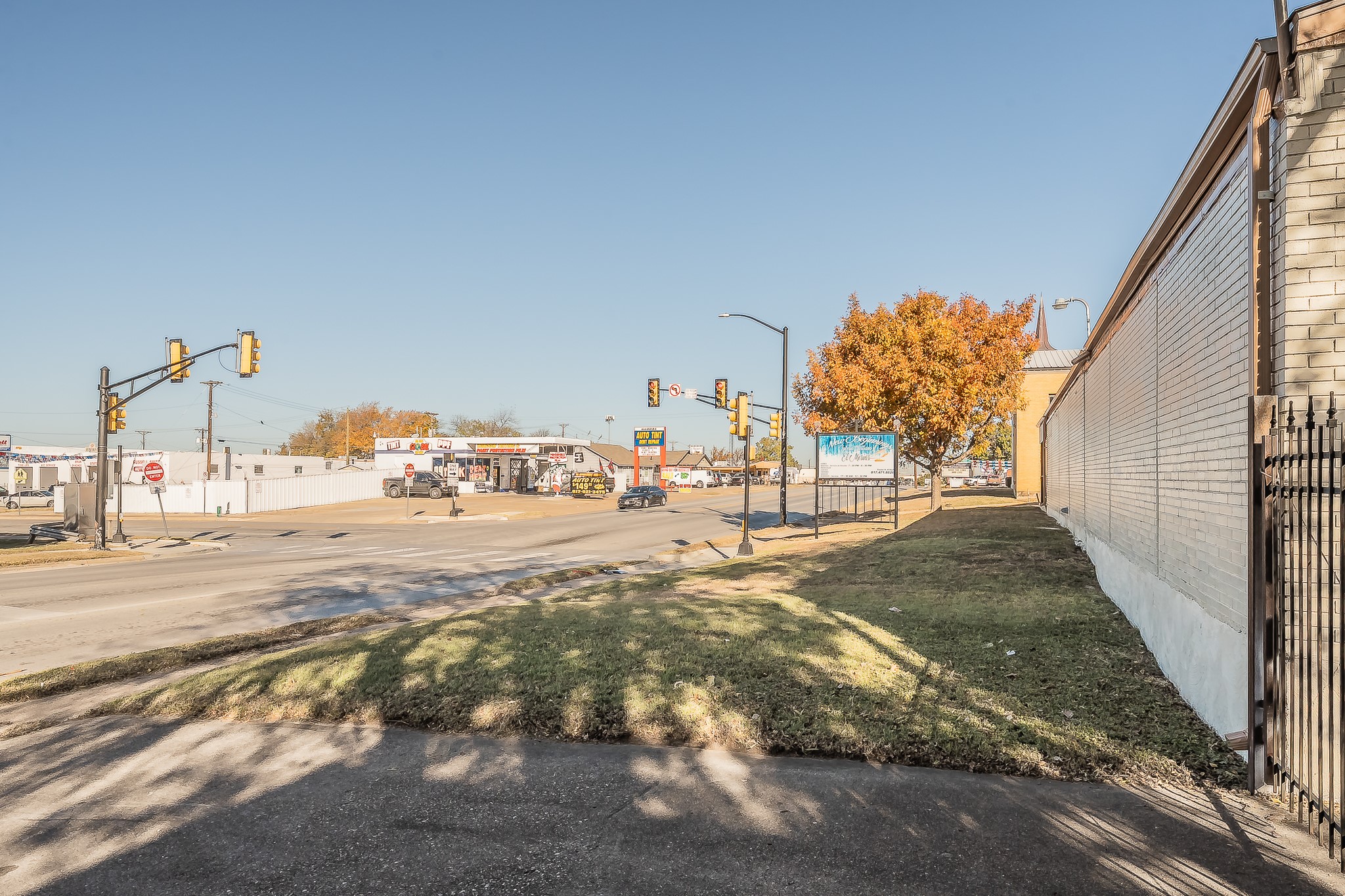 3819 Mccart Avenue Fort Worth TX 76110