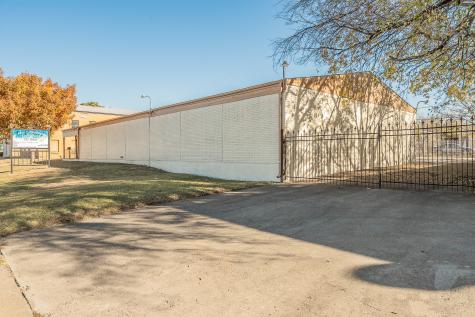 3819 Mccart Avenue Fort Worth TX 76110