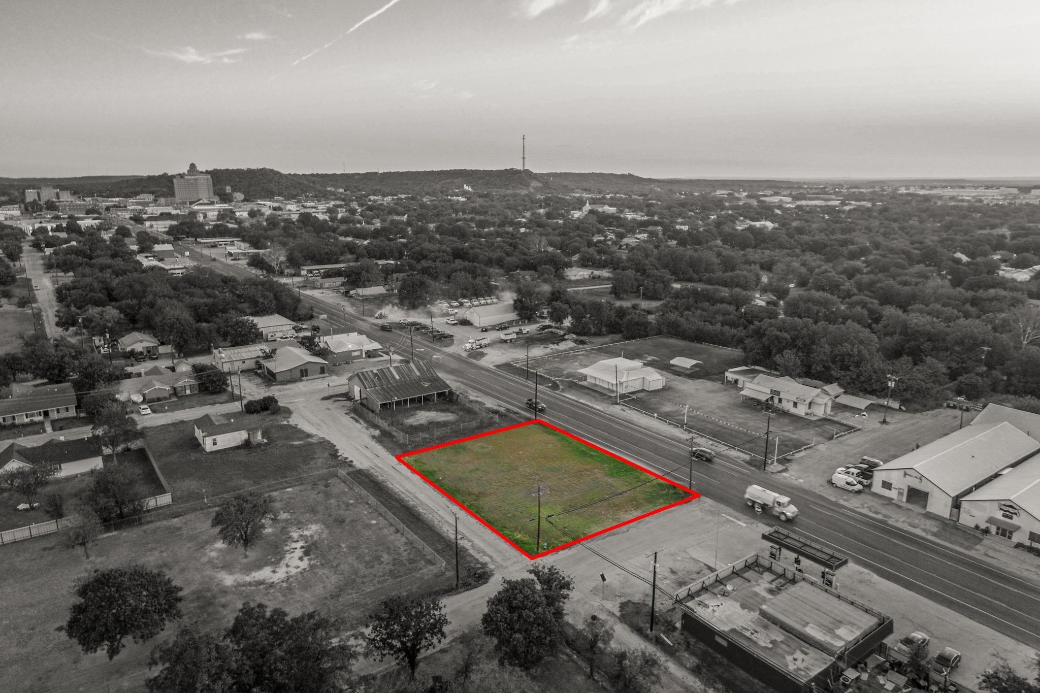 1206b S Oak Avenue Mineral Wells TX 76067