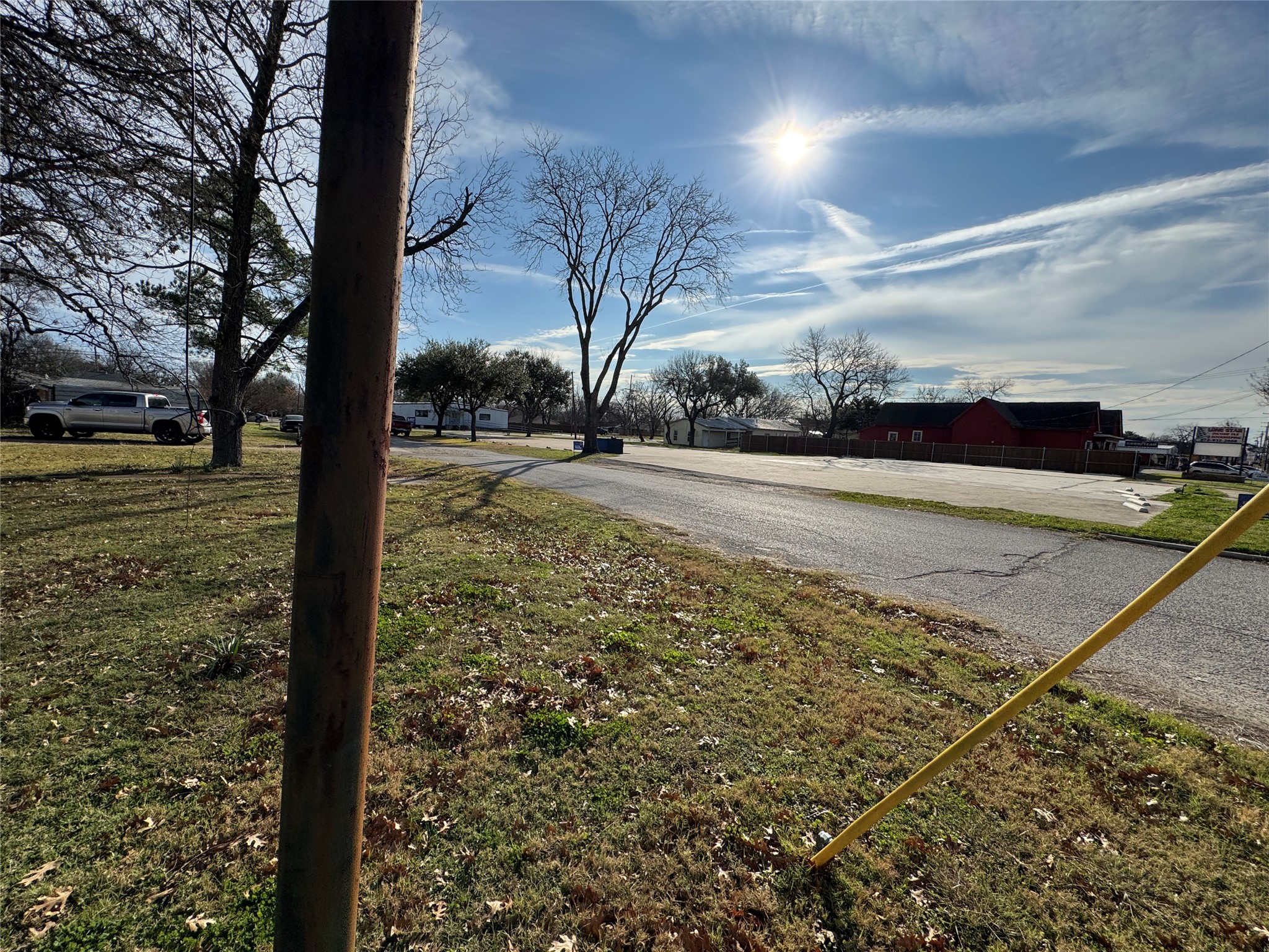 505 S Washington Street Kaufman TX 75142
