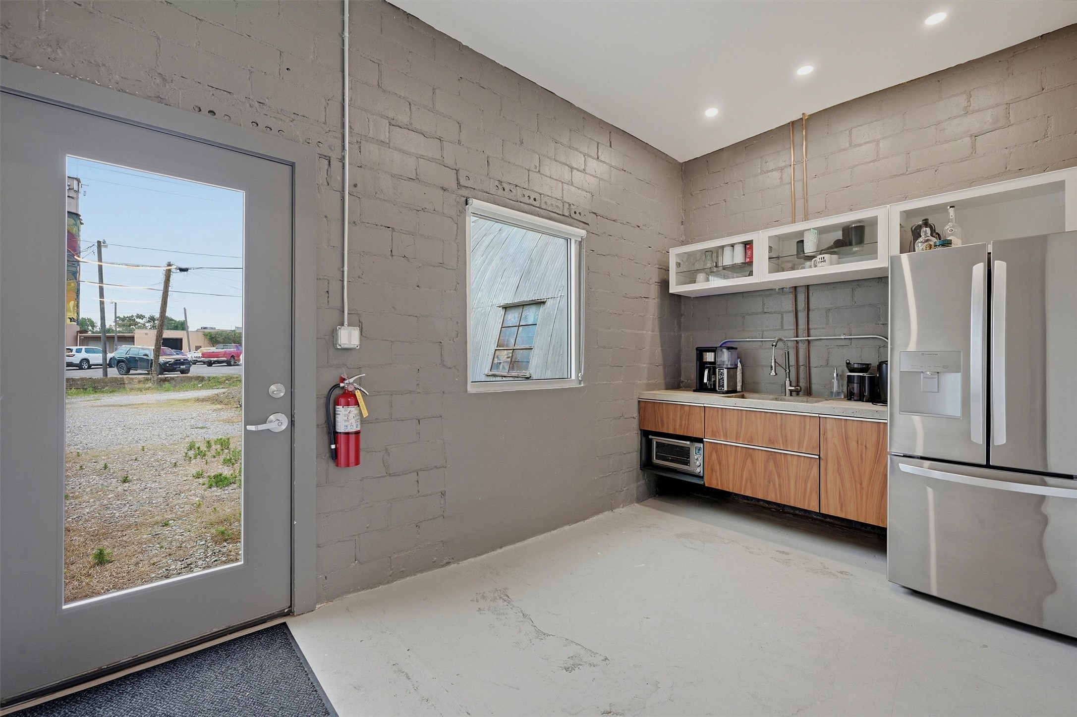 118 W Chestnut Street Denison TX 75021