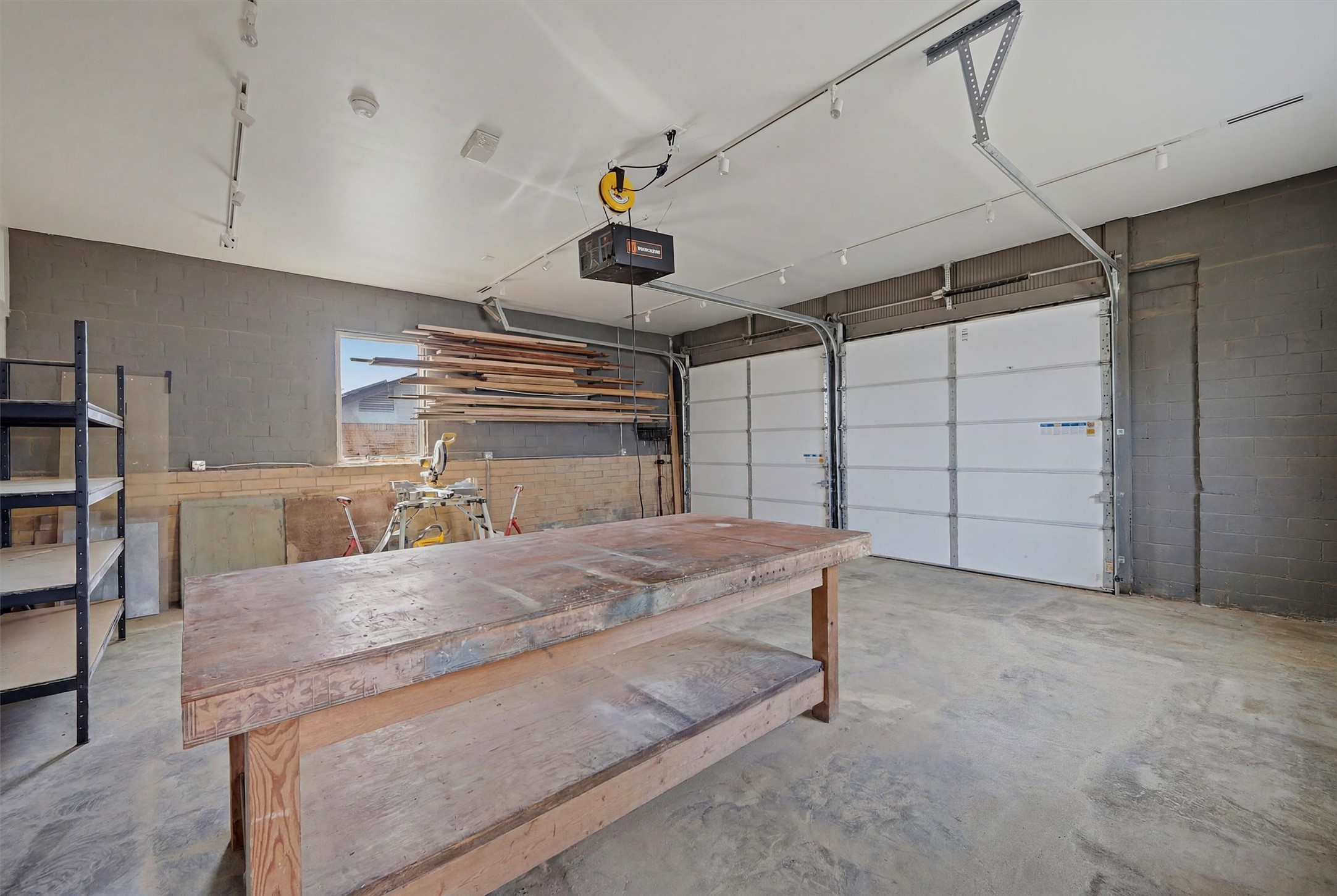 118 W Chestnut Street Denison TX 75021
