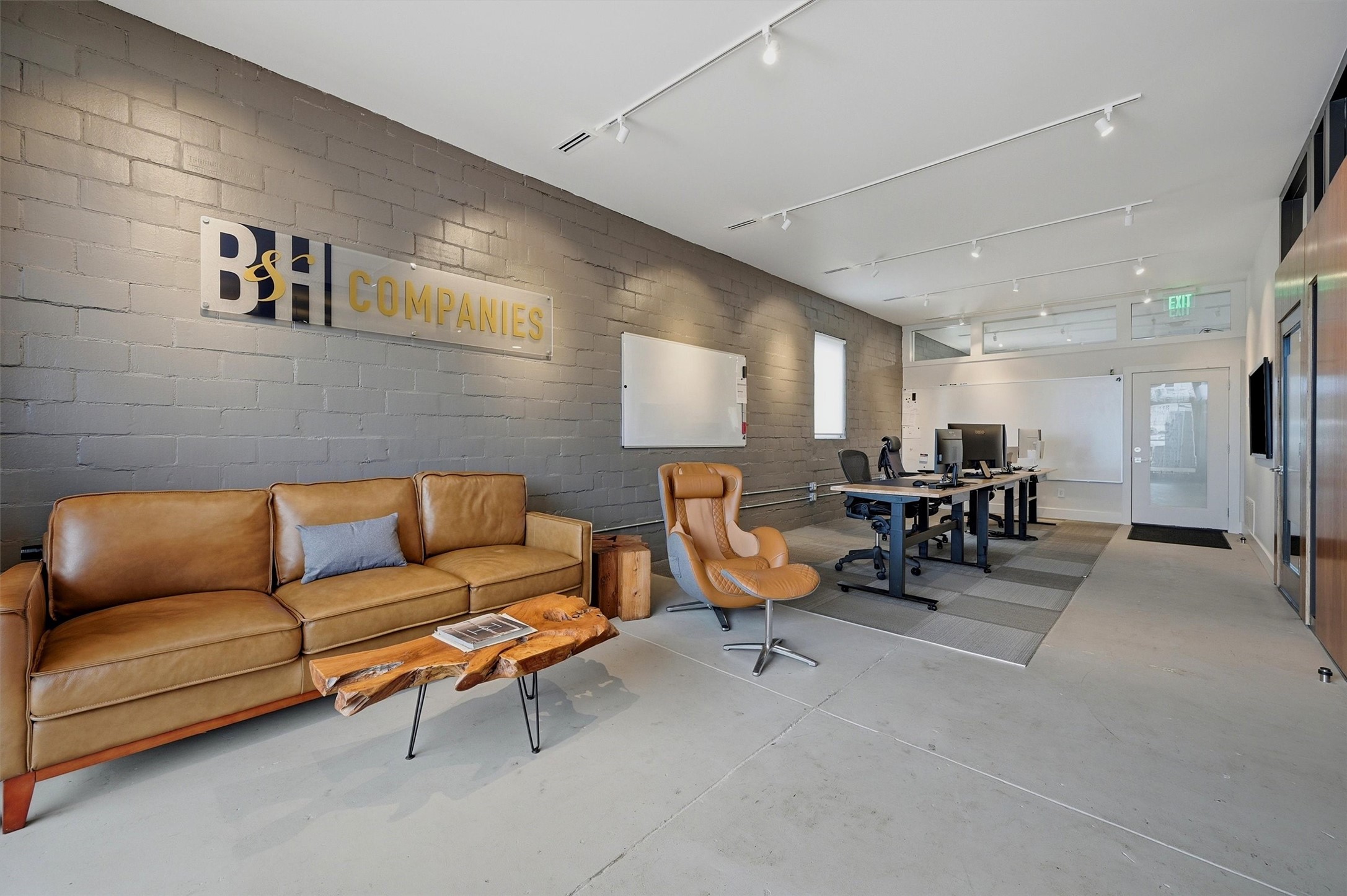 118 W Chestnut Street Denison TX 75021