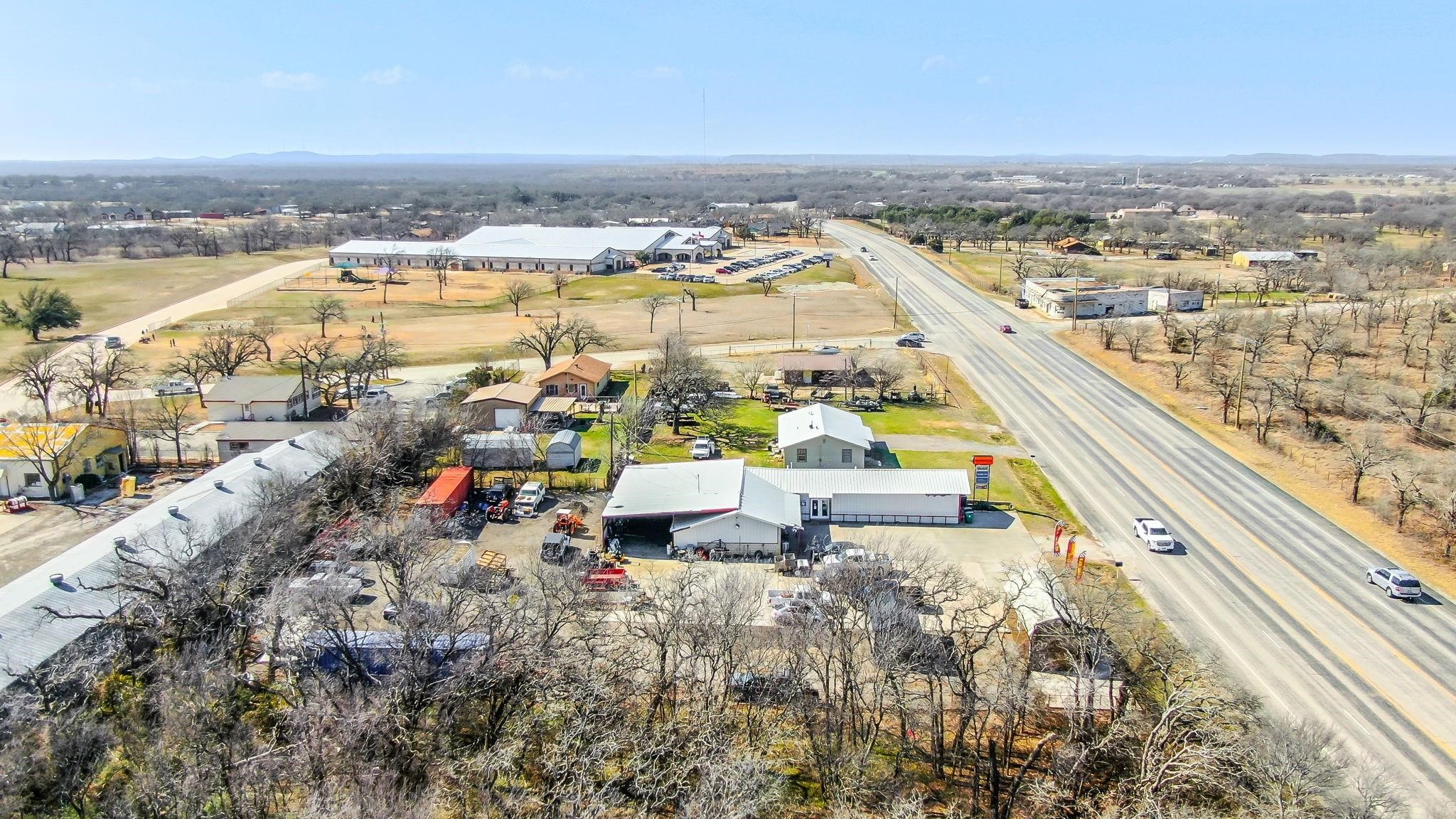 1465 N Main Street Jacksboro TX 76458