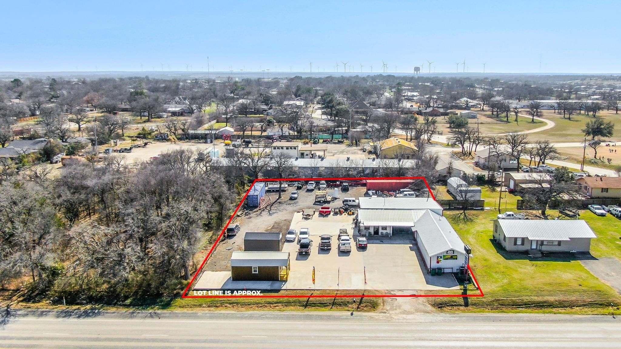 1465 N Main Street Jacksboro TX 76458