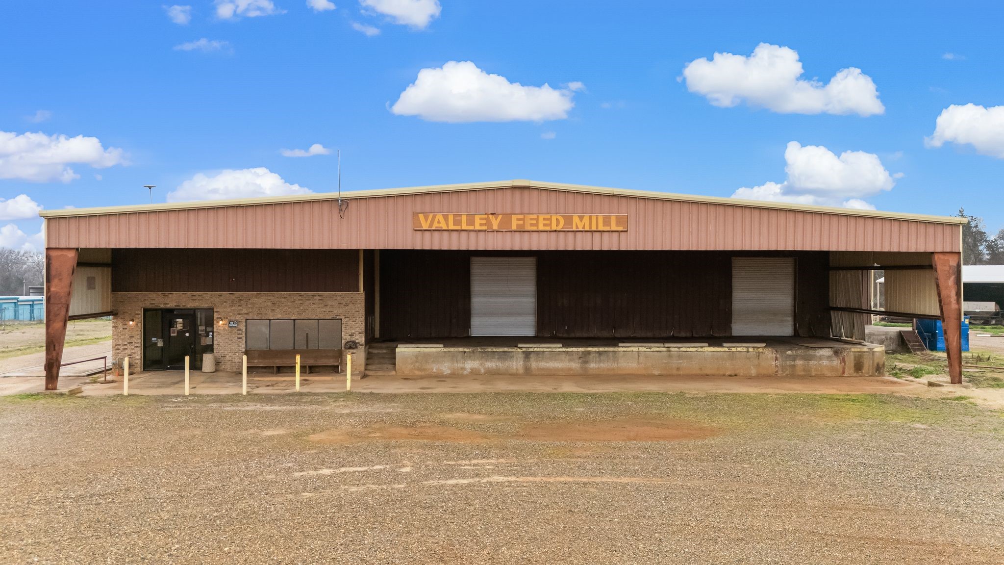 1211 E Coke Road Road Winnsboro TX 75494