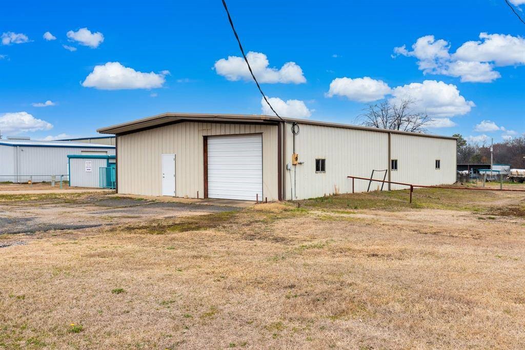 1211 E Coke Road Road Winnsboro TX 75494