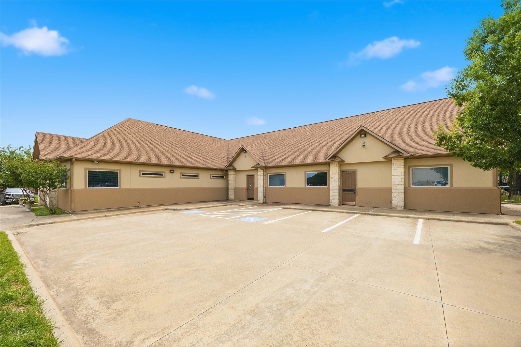 3641 Broadway Boulevard Garland TX 75043