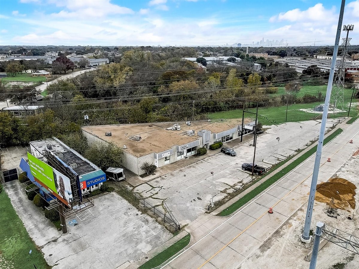 3535 Marvin D Love Dallas TX 75224