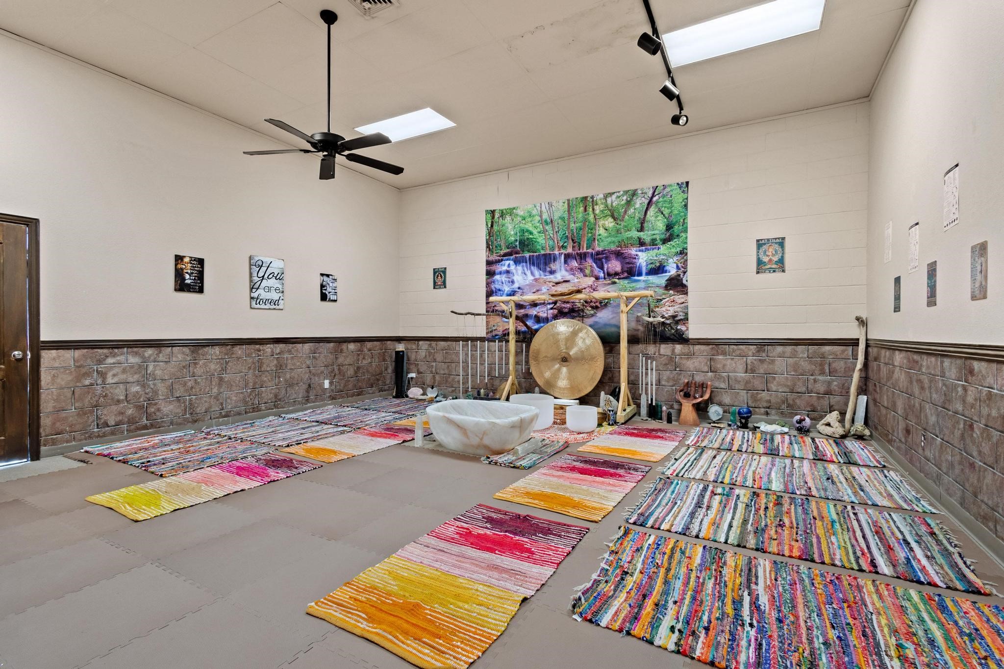 431 W Main Street Denison TX 75020