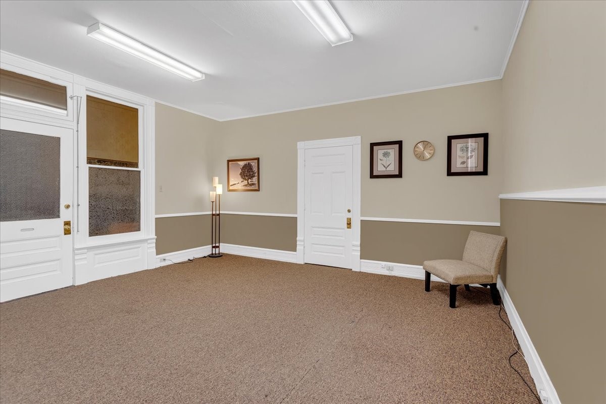 109-111 N Travis Street Sherman TX 75090