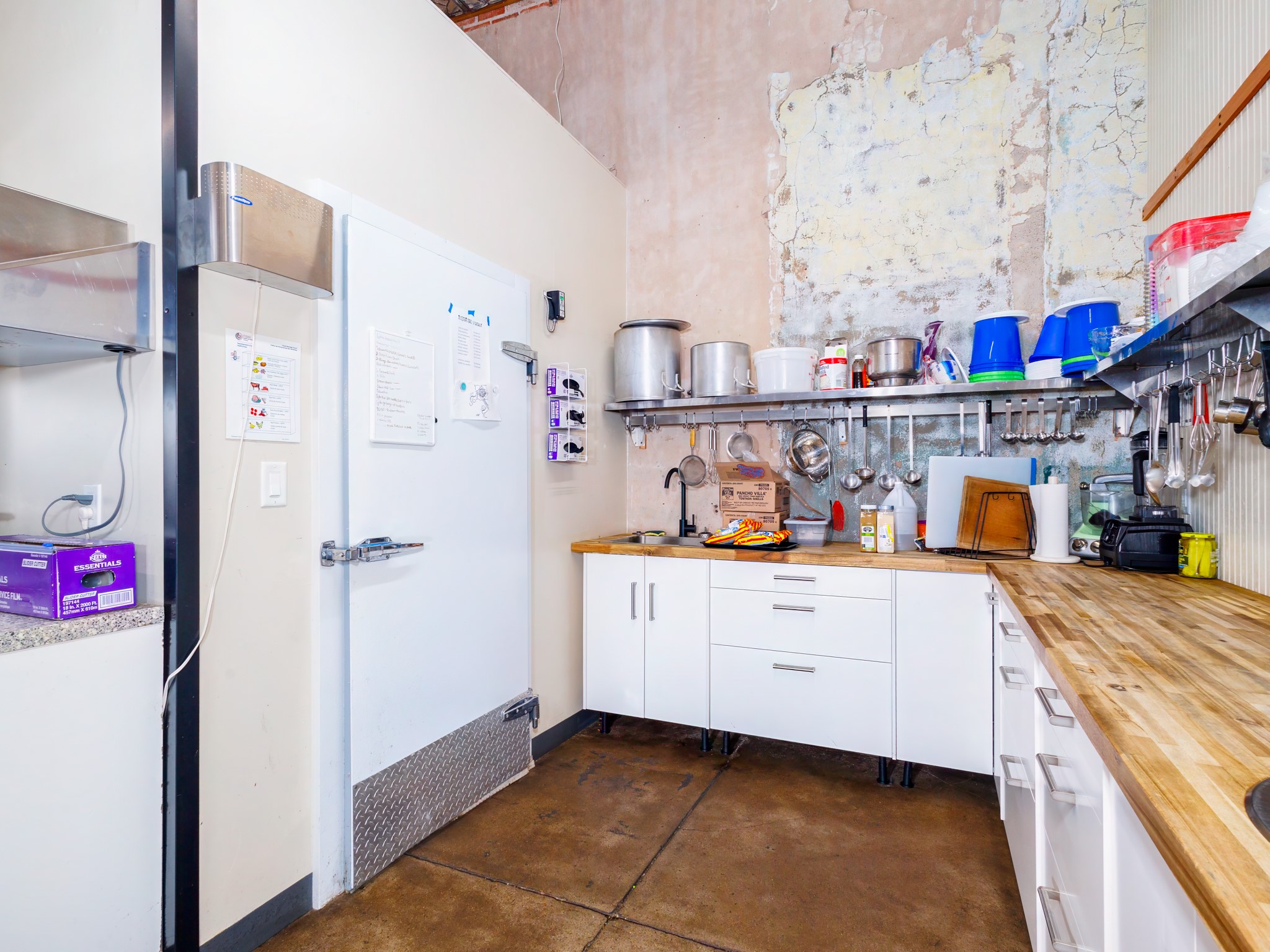 420 S Commercial Avenue Coleman TX 76834