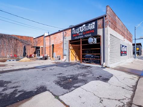 420 S Commercial Avenue Coleman TX 76834