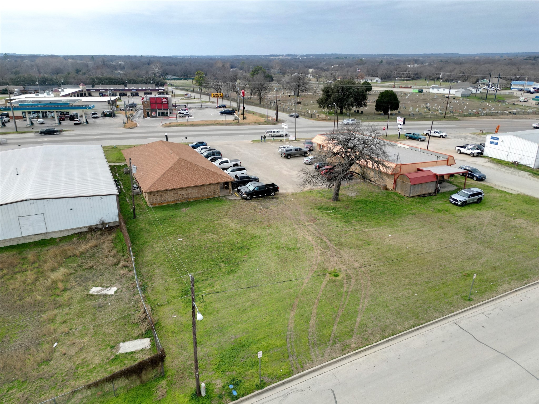 311 E Highway 199 Springtown TX 76082