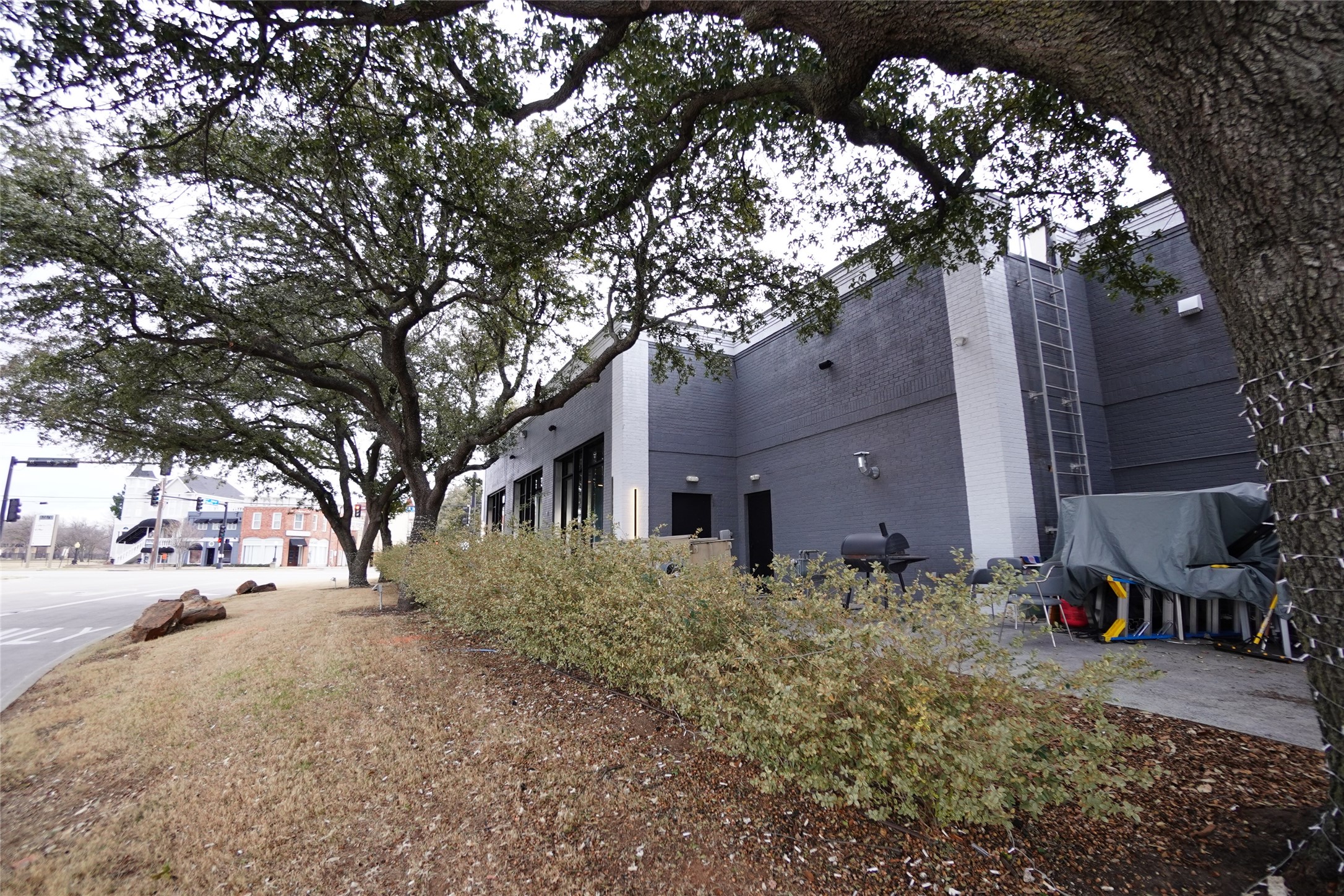 15375 Addison Road Addison TX 75001
