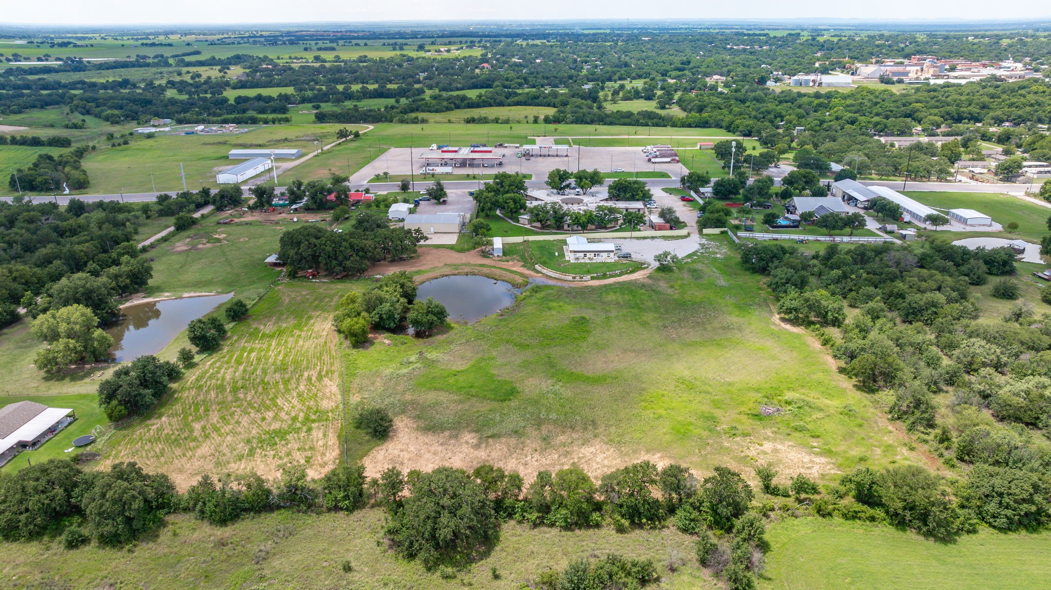901 E Navarro Avenue De Leon TX 76444