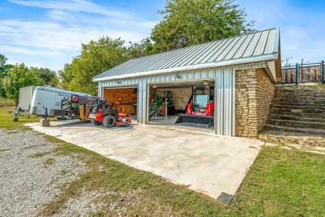 1321 N Fm 56 Glen Rose TX 76043