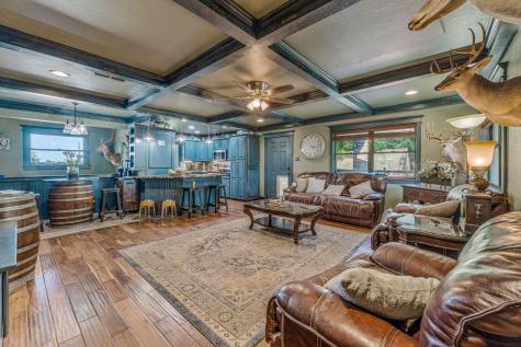 1321 N Fm 56 Glen Rose TX 76043