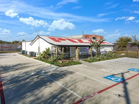 9805 Jacksboro Highway Fort Worth TX 76135