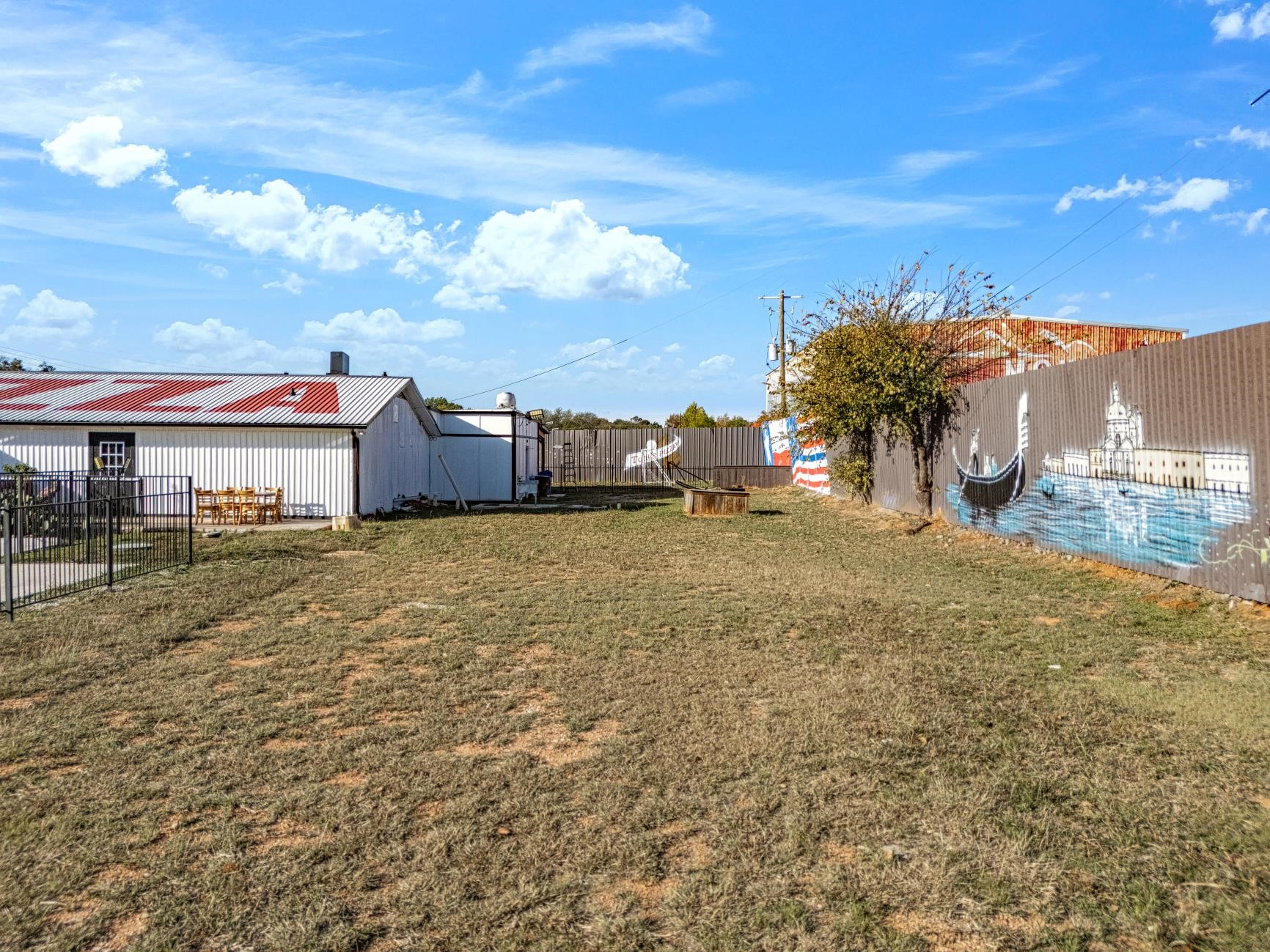 9805 Jacksboro Highway Fort Worth TX 76135