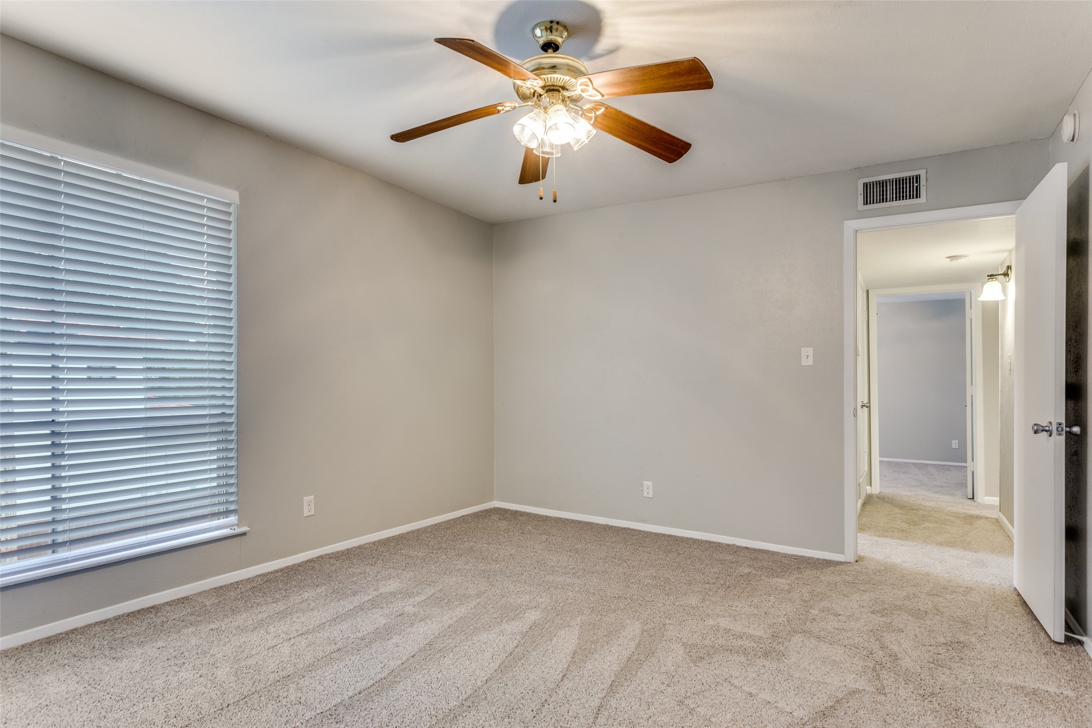 3828 W 7th Street Fort Worth TX 76107