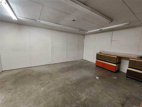 155 N 1st Street Hewitt TX 76643