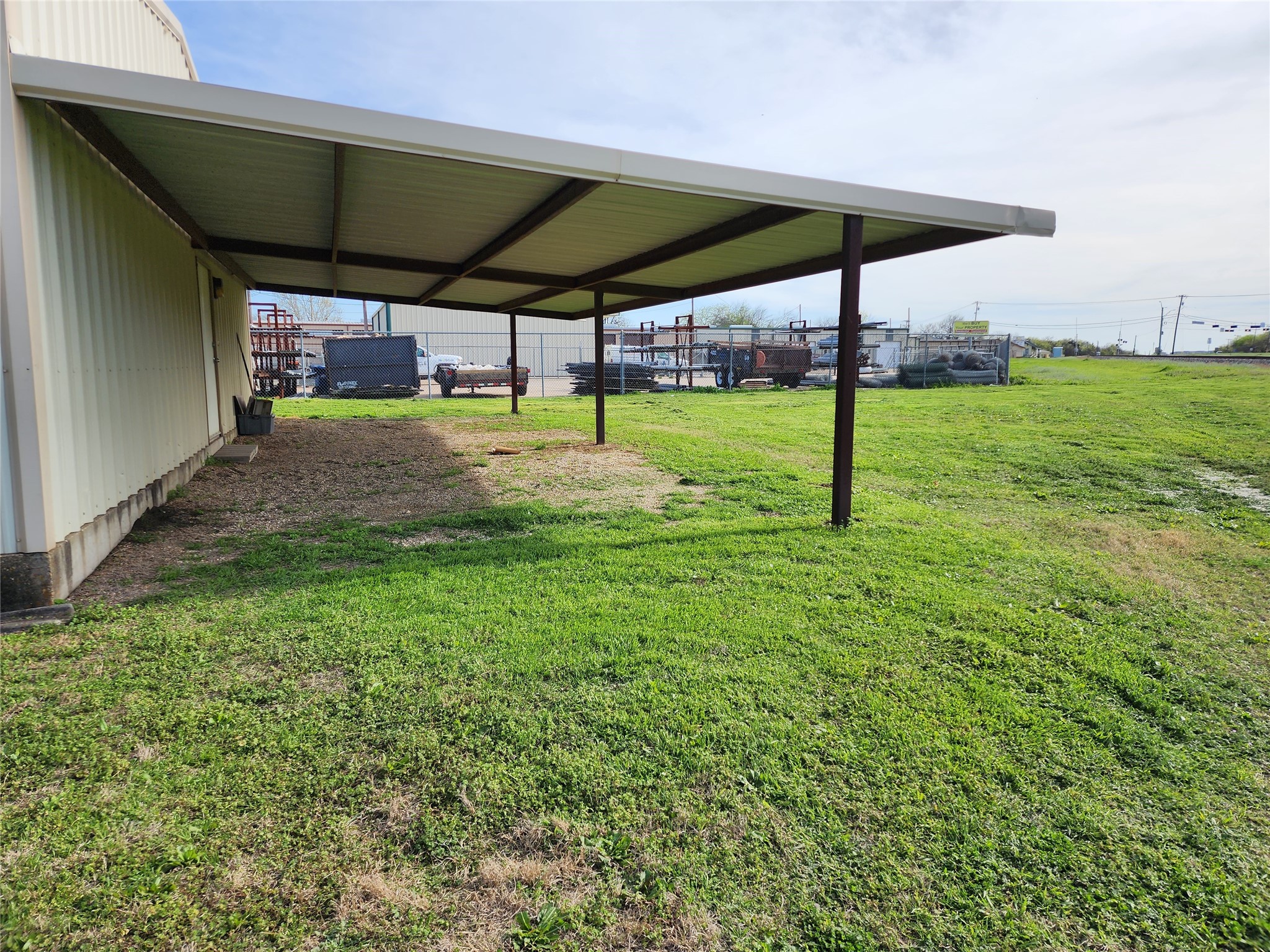 155 N 1st Street Hewitt TX 76643