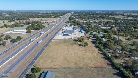 1823 S Access Road Clyde TX 79510