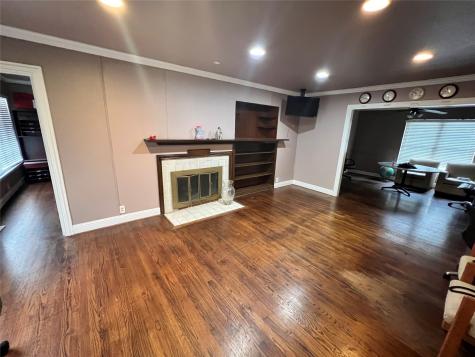 117 E Park Row Drive Arlington TX 76010