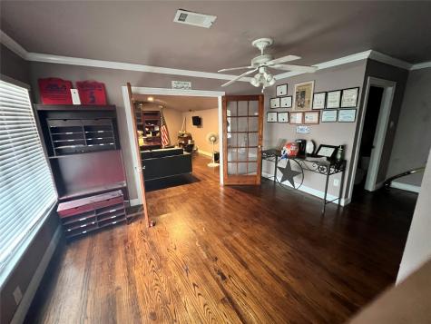 117 E Park Row Drive Arlington TX 76010