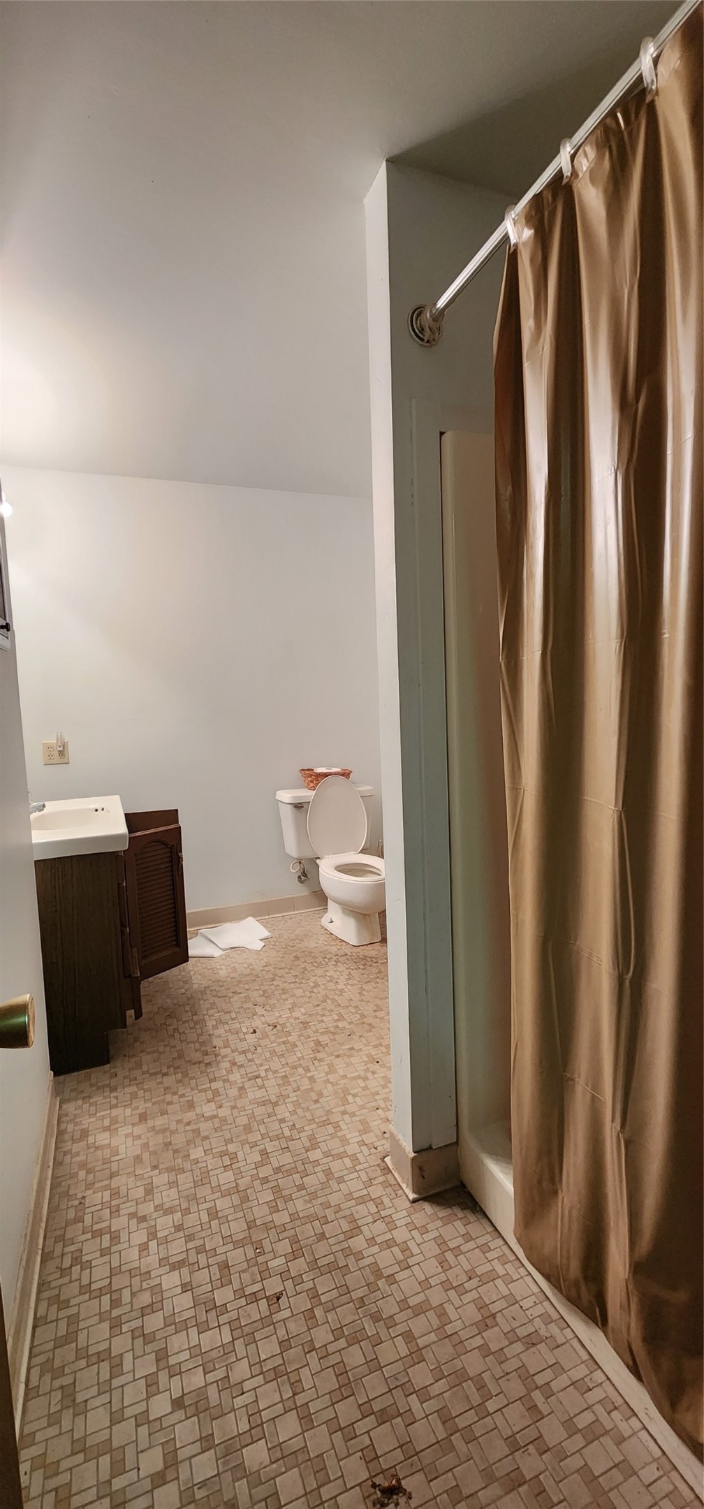 108 E Commerce Mexia TX 76667