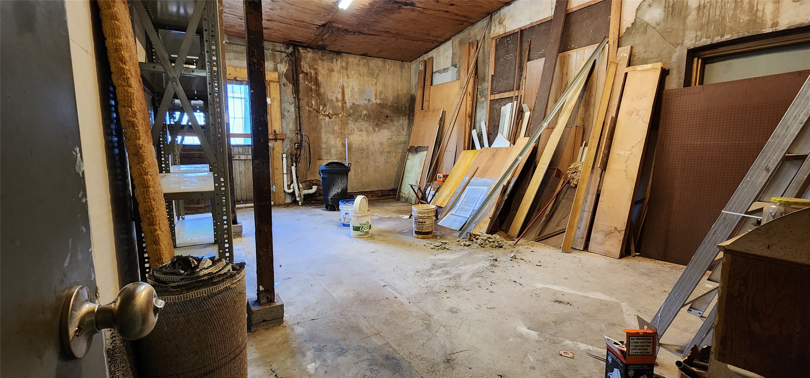 108 E Commerce Mexia TX 76667