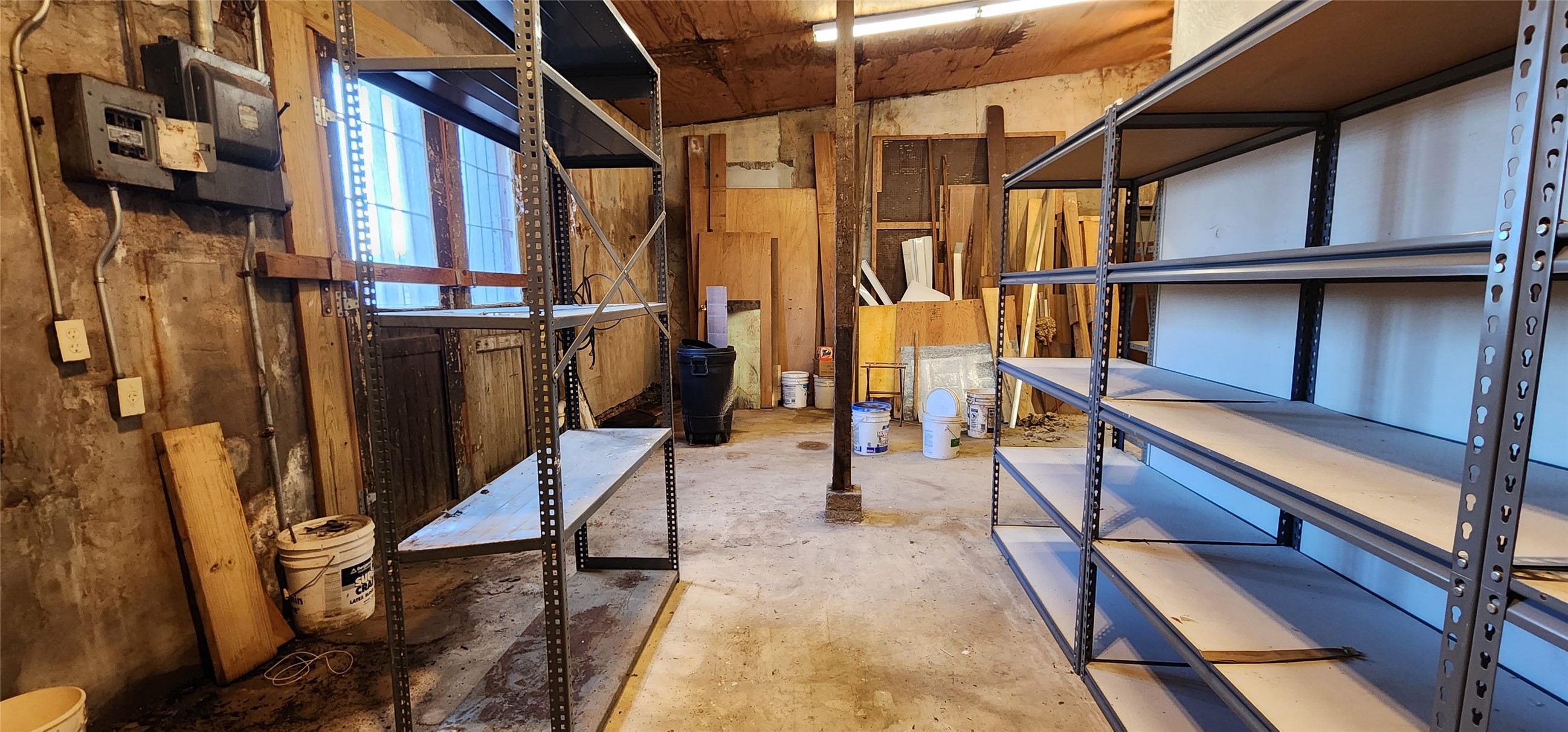 108 E Commerce Mexia TX 76667