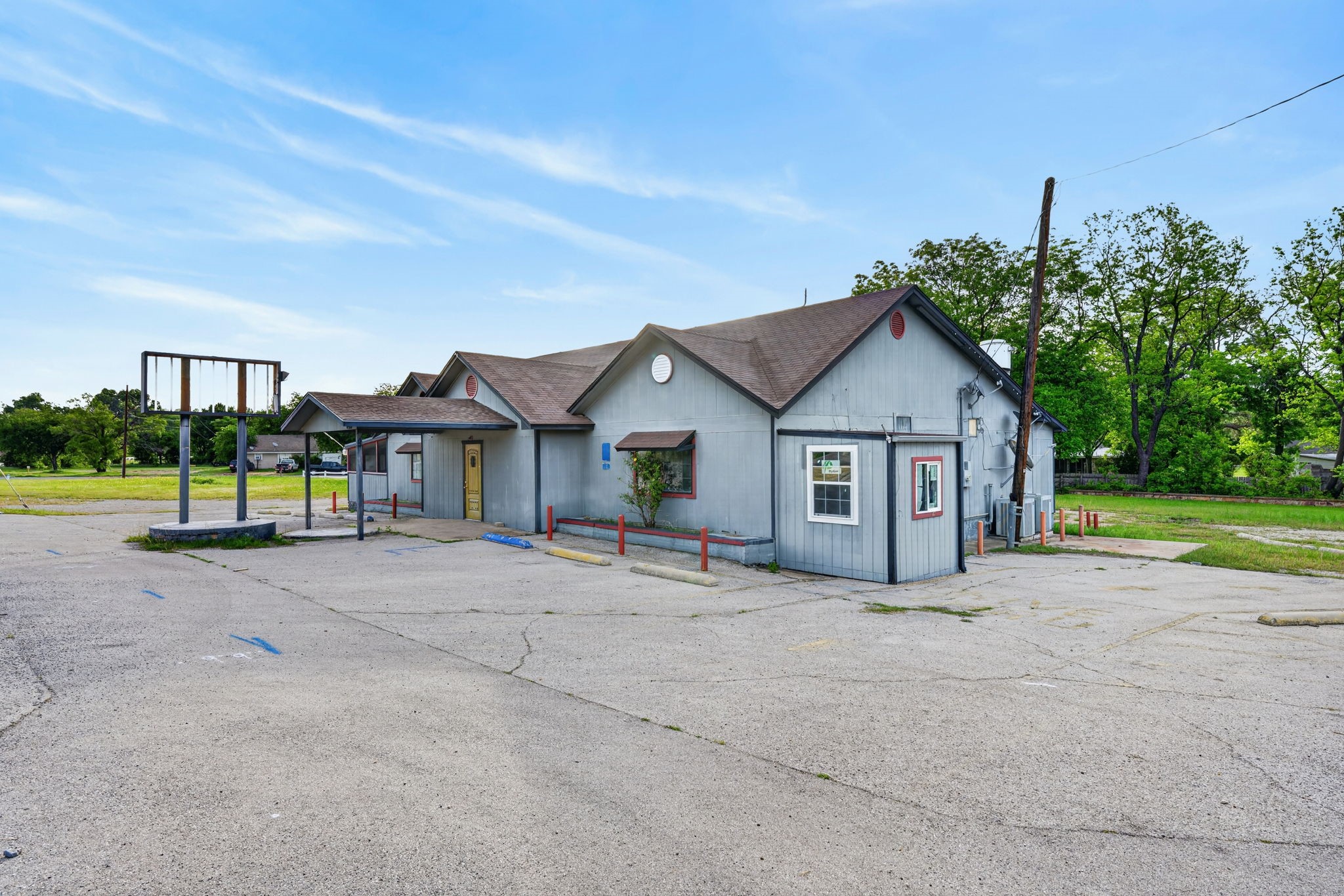 1311 Highway 180 W Mineral Wells TX 76067
