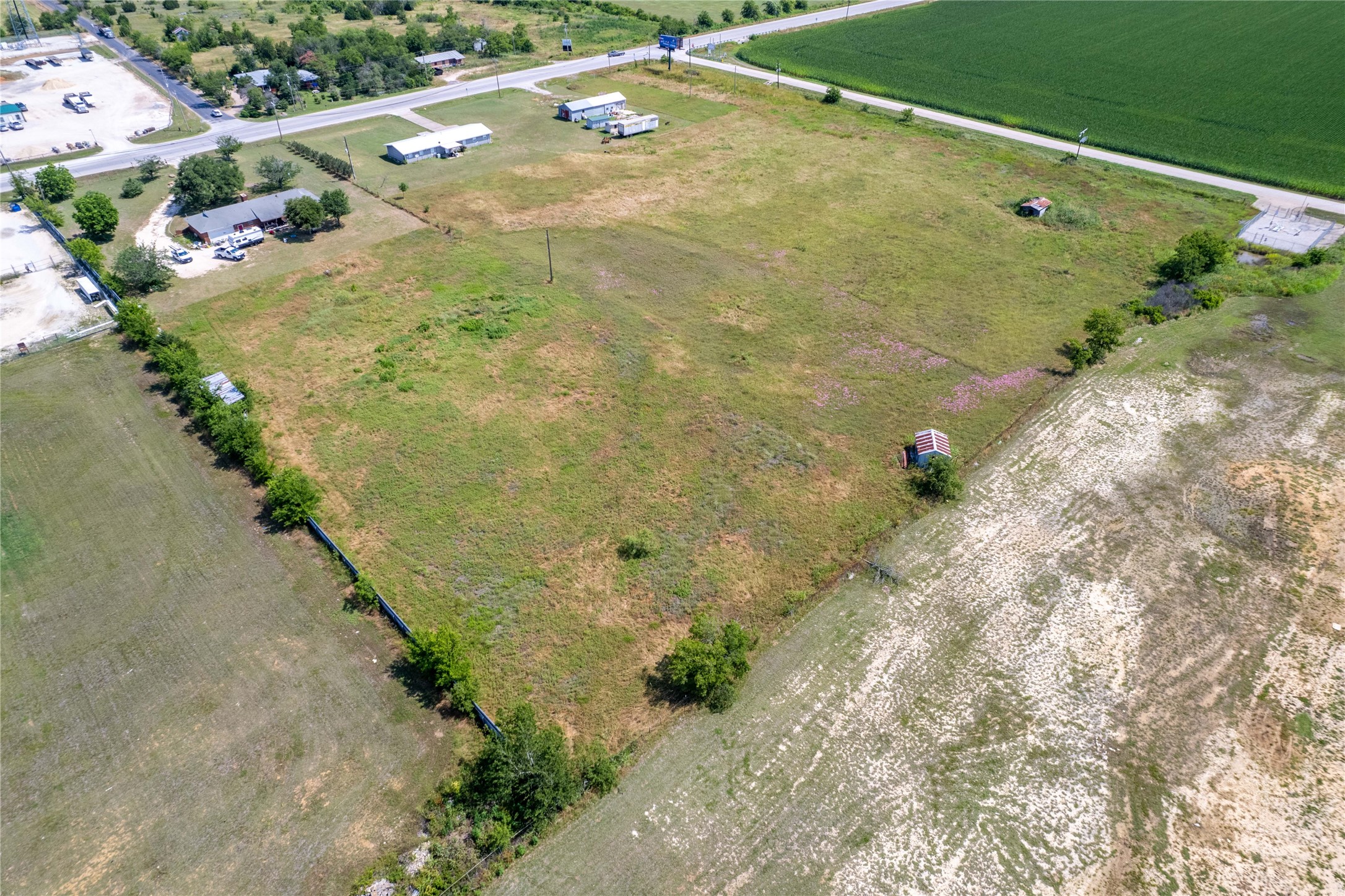 1206 E Jefferson Avenue Whitney TX 76692