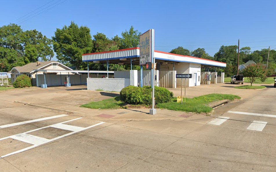 1702 W 7th Street Texarkana TX 75501