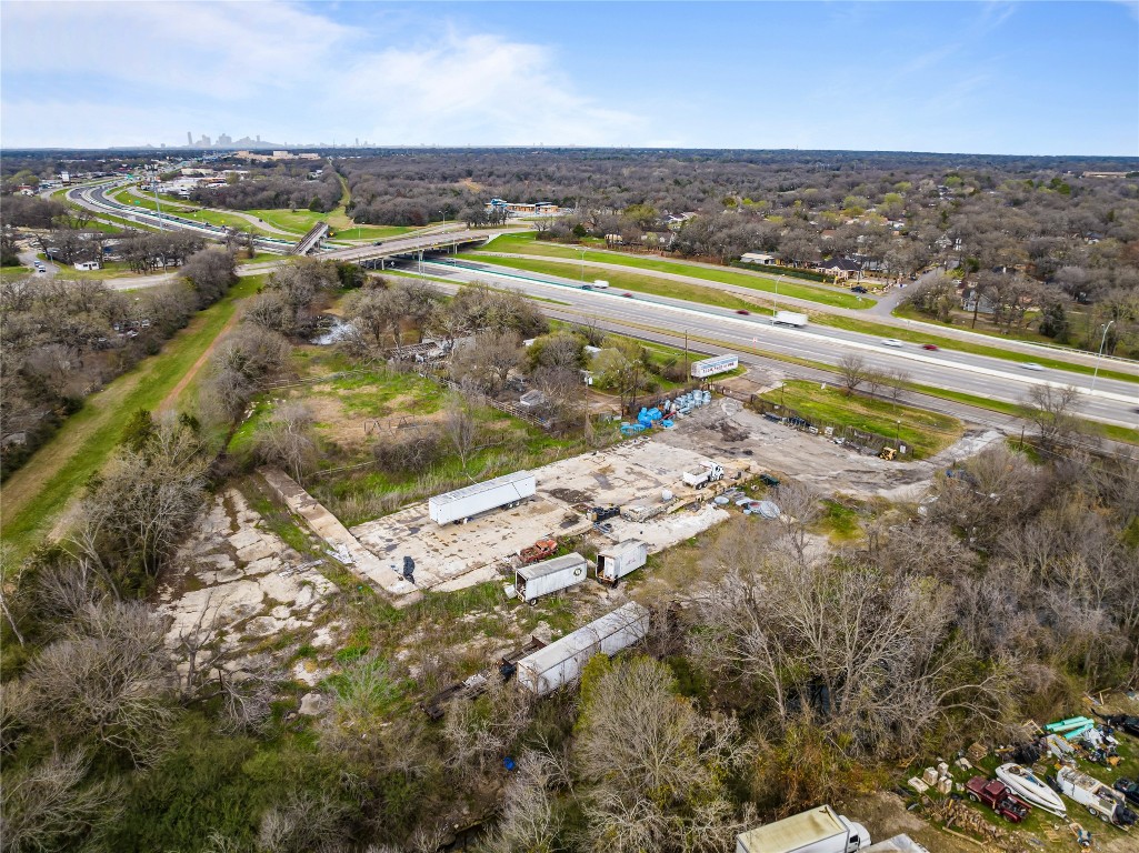 9105 C F Hawn Freeway Dallas TX 75217