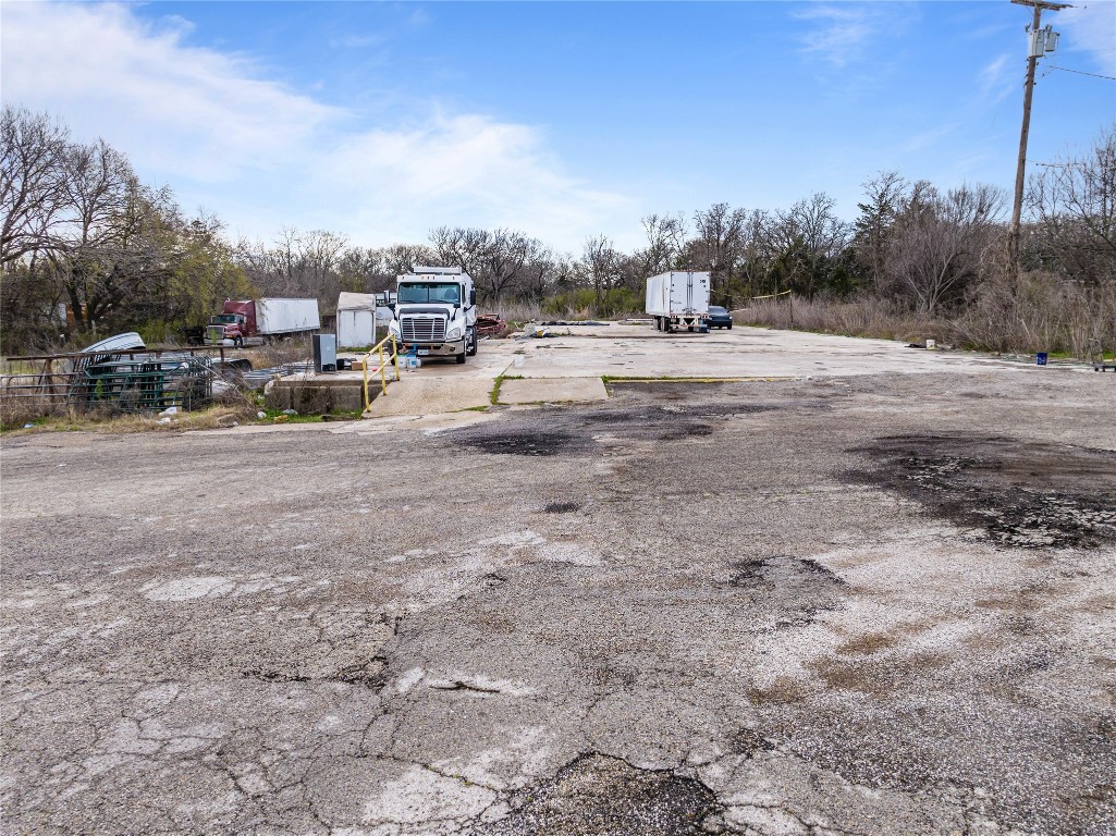 9105 C F Hawn Freeway Dallas TX 75217