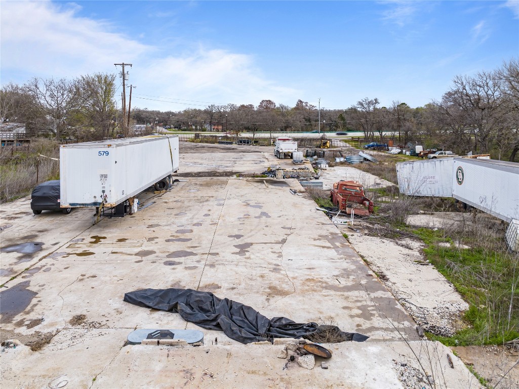 9105 C F Hawn Freeway Dallas TX 75217