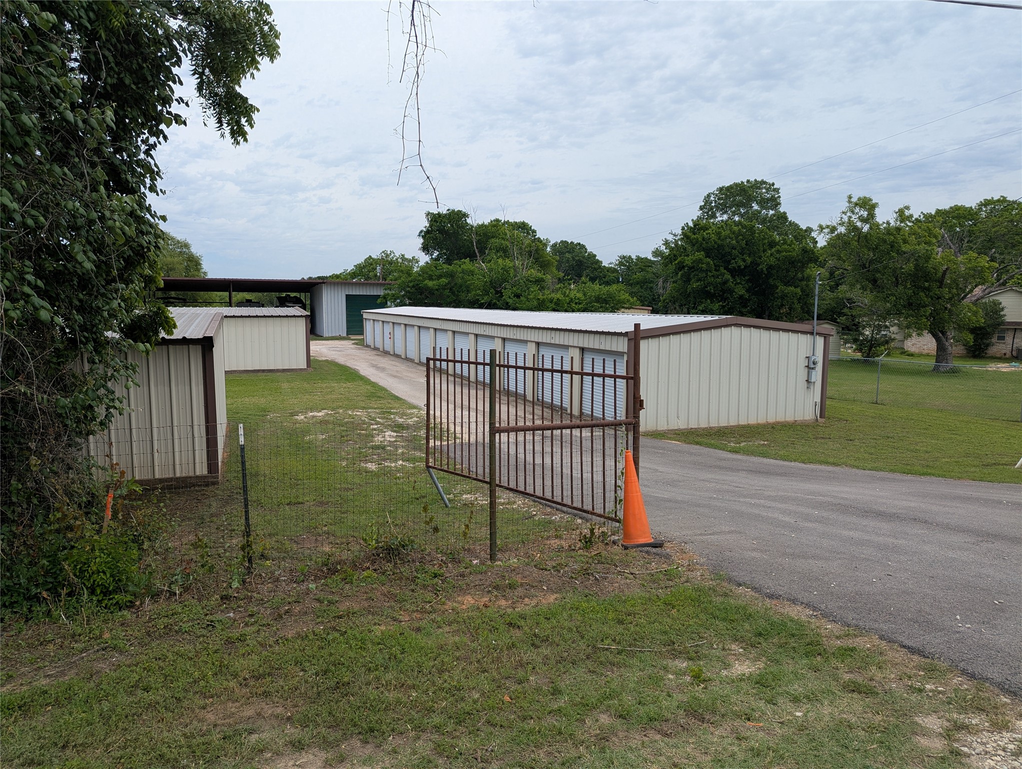 1303 Temple Hall Highway Granbury TX 76049