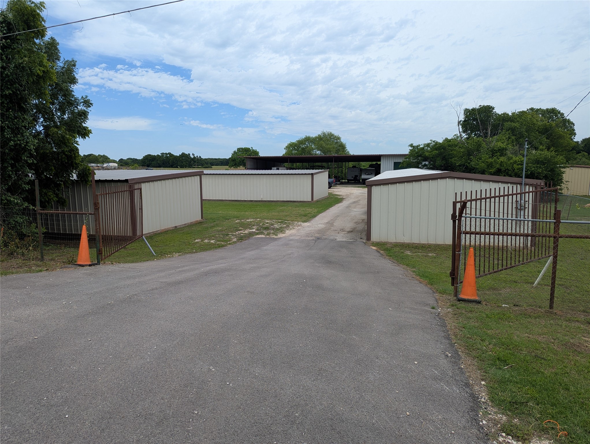 1303 Temple Hall Highway Granbury TX 76049