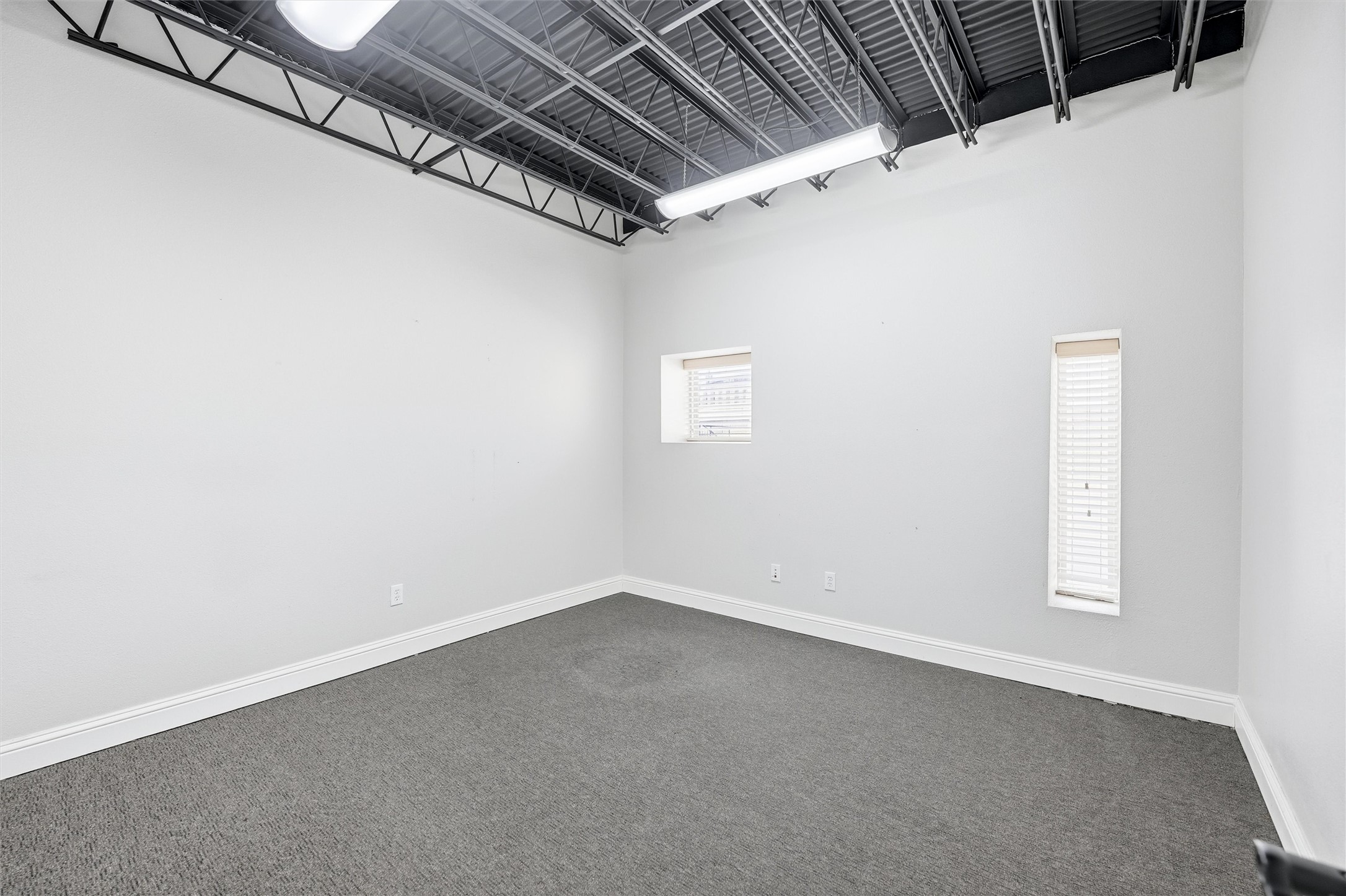 1301 E Weatherford Street Fort Worth TX 76102