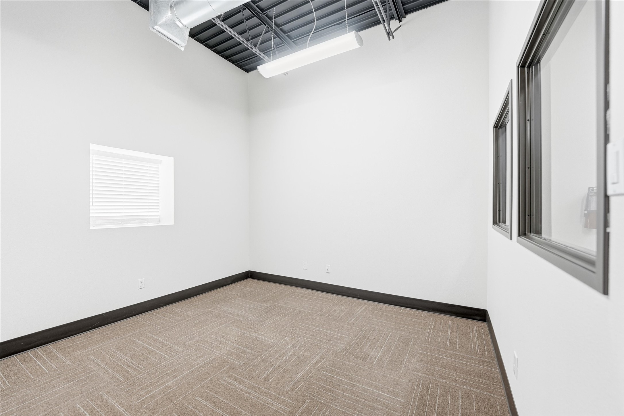 1301 E Weatherford Street Fort Worth TX 76102