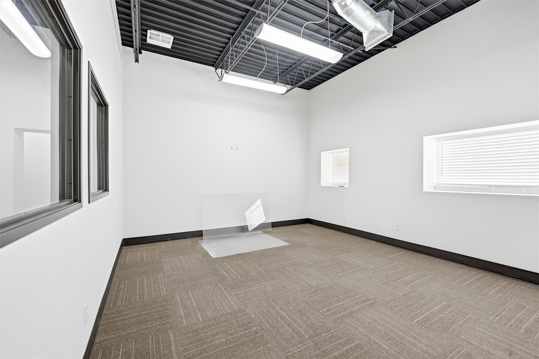 1301 E Weatherford Street Fort Worth TX 76102